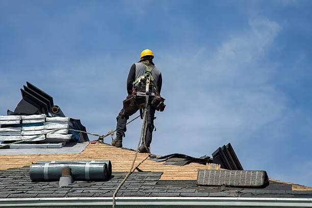 Professional Roofing technician working in Tamworth, NH